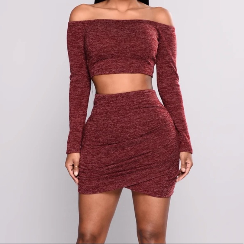 Two piece Off The Shoulder skirt set